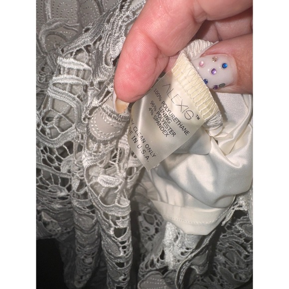 Alexis Floral Lace Maxi Dress‎ Long Sleeve Elegant Evening Gown White L - Picture 16 of 16